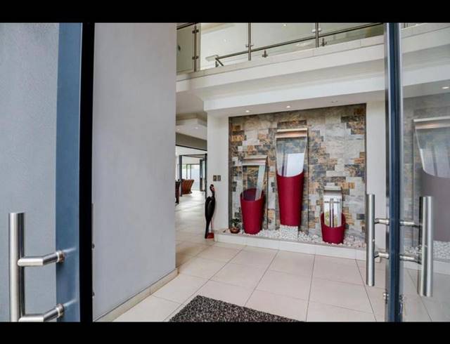 4 BEDROOM HOUSE FOR SALE IN ZAMBEZI COUNTRY ESTATE